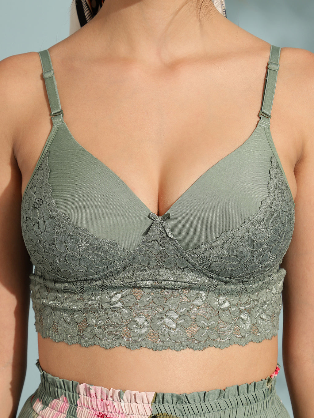 Lightly Padded Wire-Free Lace Bralette (Olive)