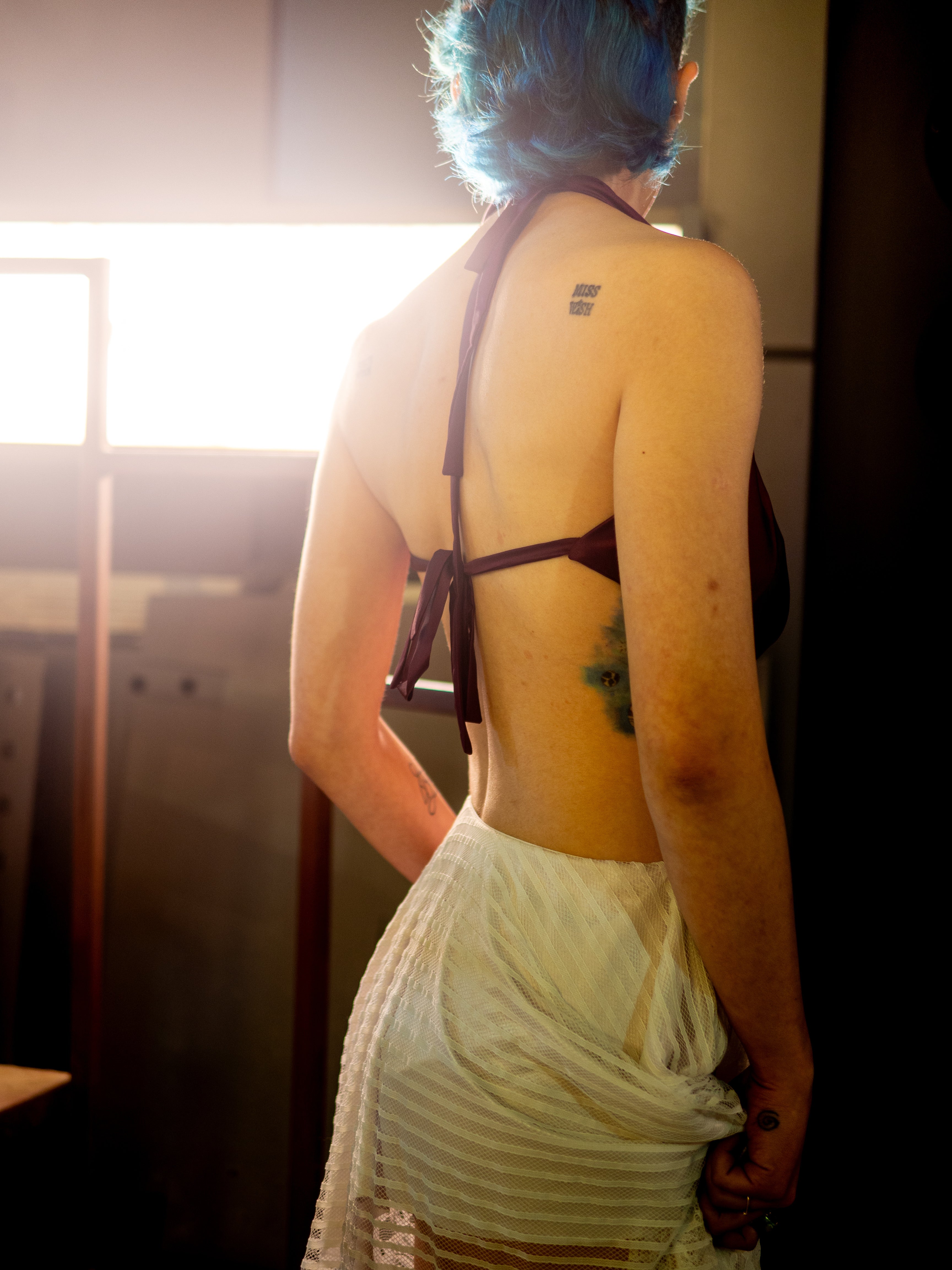 Off-Duty Versatile Silk Halter Top (Wine)